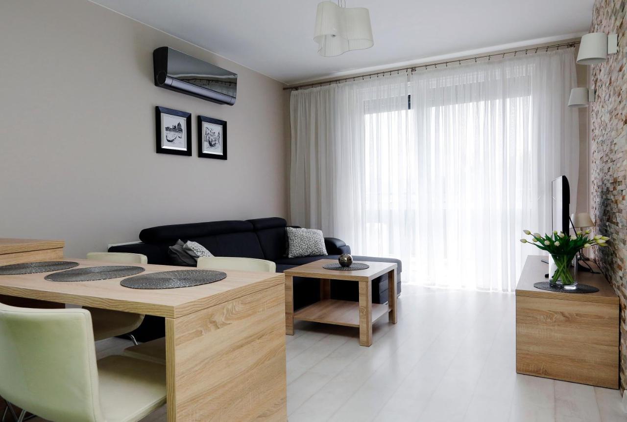 Apartament Teresa W Uniejowie Exteriör bild