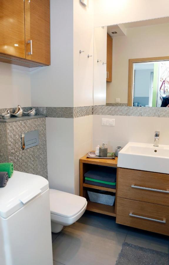 Apartament Teresa W Uniejowie Exteriör bild